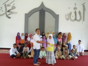 rumah tahfidz akbar penyerahan beasiswa